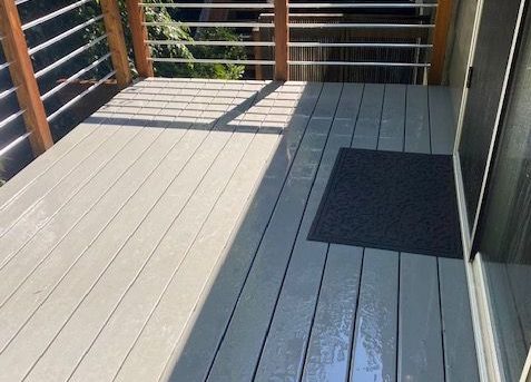 painting the floor of an apartment deck