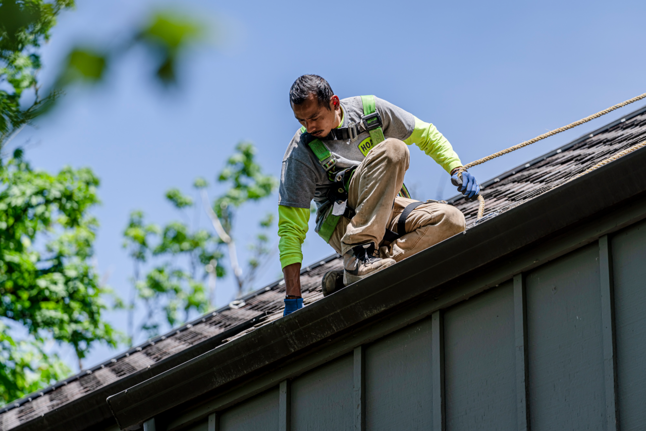 Roof & Gutter Cleaning Services | HOA Maintenance Services