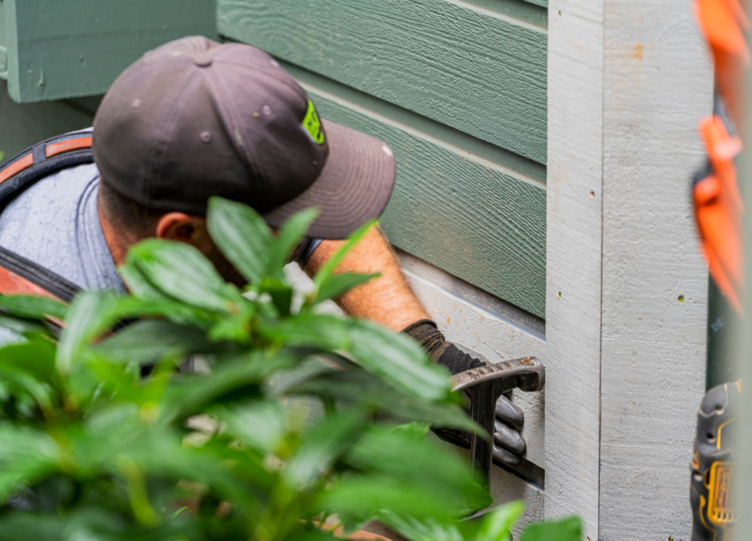 Why Every Property Owner Needs a Handyman On Speed Dial